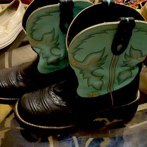 Black and teal Justin’s cowgirl boots!
